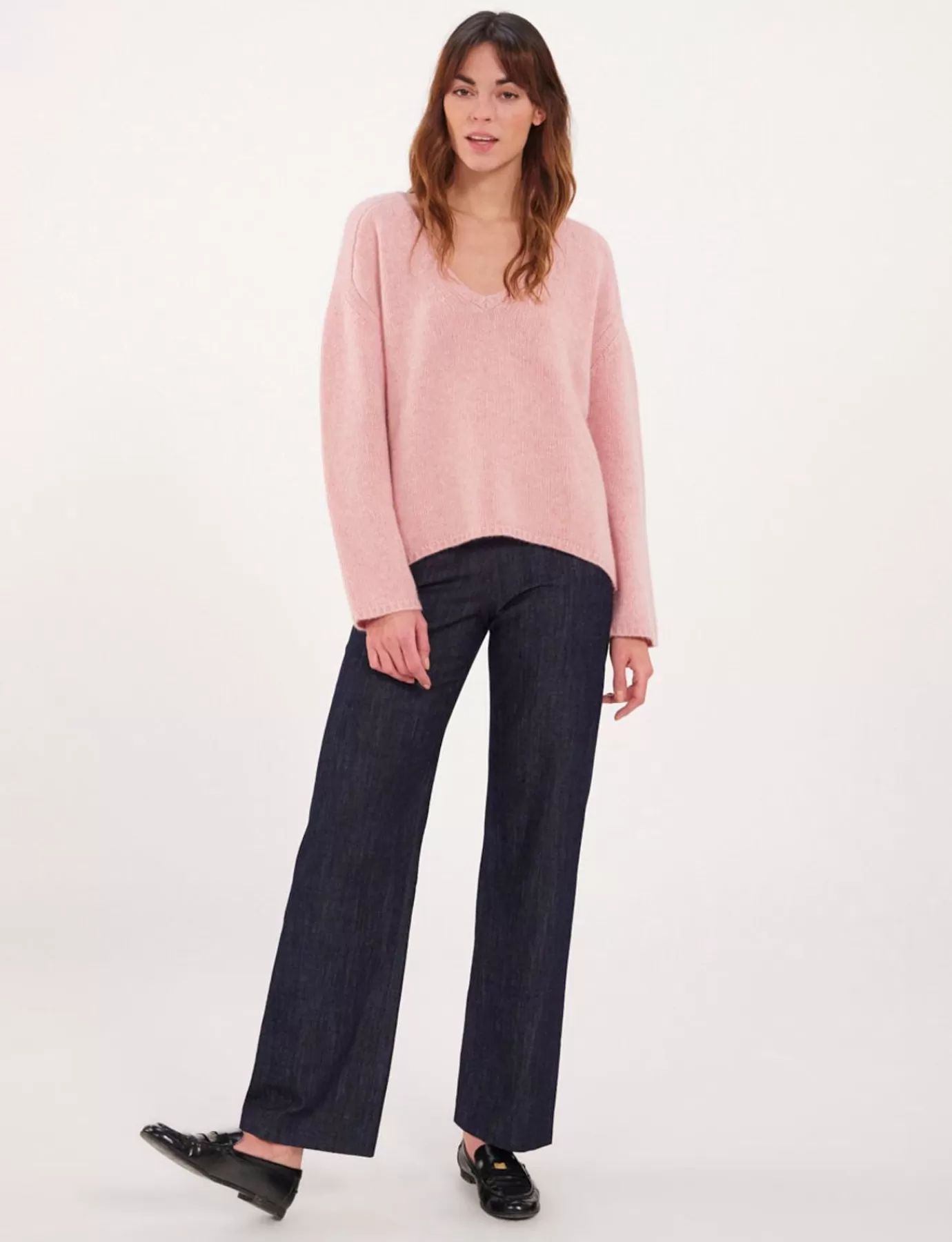 Ines De La Fressange Paris Pull col V rose manches marteaux x Notshy